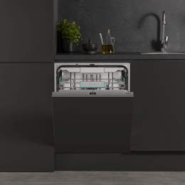Посудомоечная машина Hisense HFI5A6360H